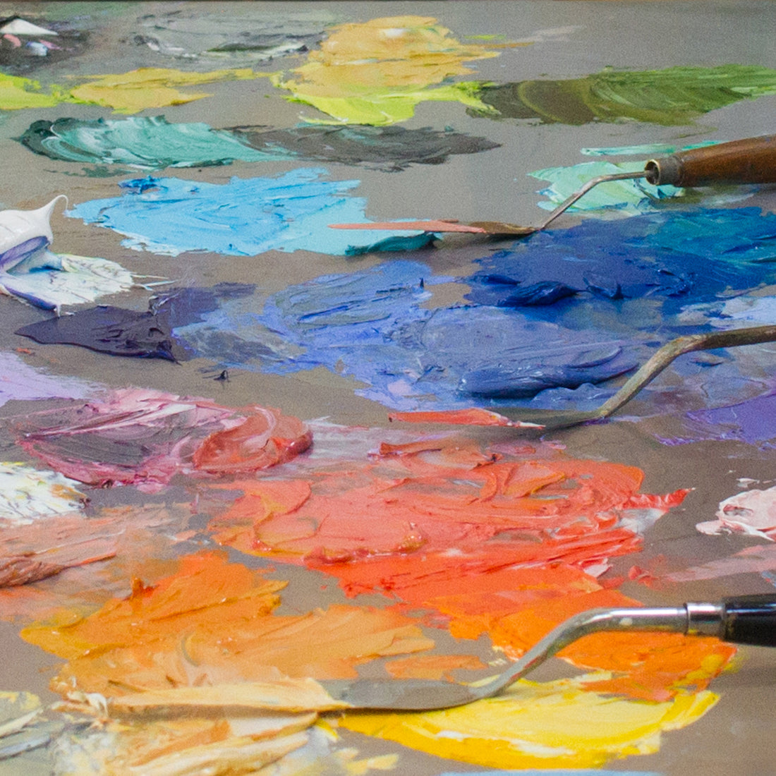 Top 5 Mediums Artists Paint With And The Right Tools