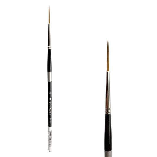 Trekell Protégé Synthetic Kolinsky Short Handle Artist Brush, size #0 Script/Rigger, works exceptionally well with acrylic, watercolor, and oil paint.