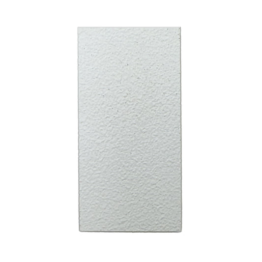 Trekell Mini Panel Packs – Gesso Primed - Size 1" x 2" are ideal for experimenting with techniques or creating detailed mini artworks.