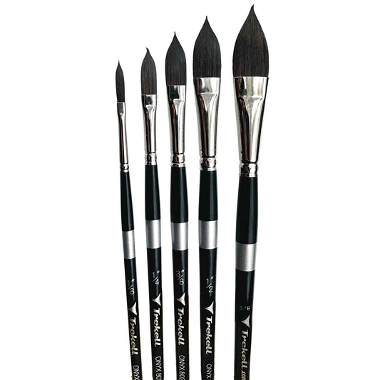 Trekell Onyx Synthetic Squirrel Short Handle Artist Brush, Complete Set Oval Wash, works exceptionally well with acrylic, watercolor, and oil paint.

