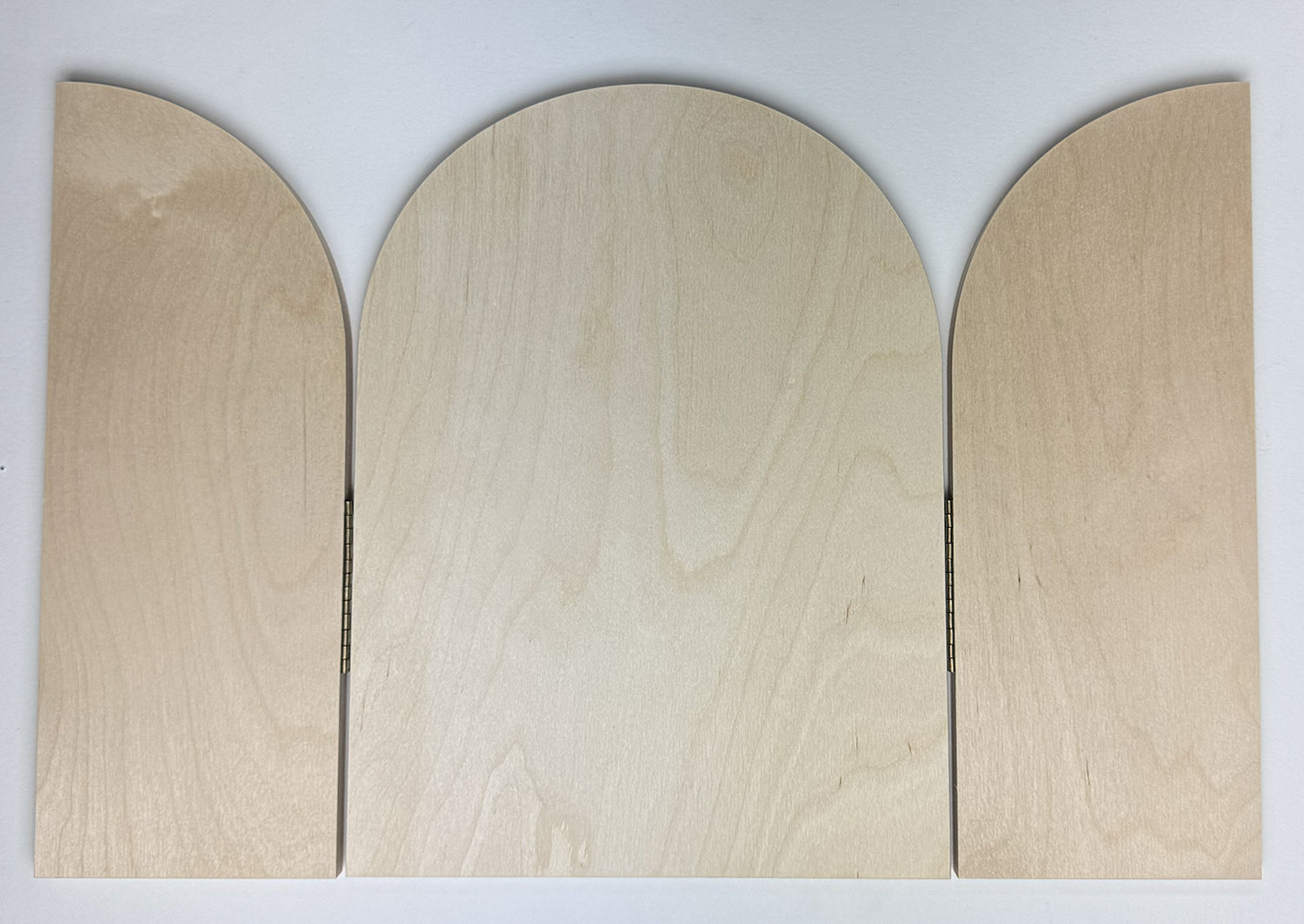 Trekell Gothic Rounded Arch Altar Panel | Artistic Elegance